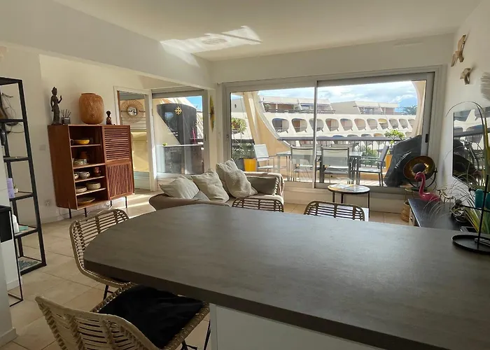 Le Port Camargue - 2 Bedrooms Air Conditioning Terrace And Swimming Pool! Дом отдыха